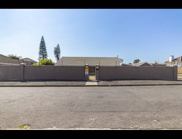 3 BEDROOM FREESTANDING FOR SALE IN MILNERTON CENTRAL